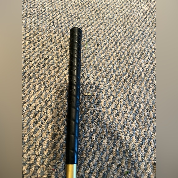 MENS RH YONEX Golf #3 iron
Stiff Flex Graphite
See all my golf listings! - Picture 4 of 5